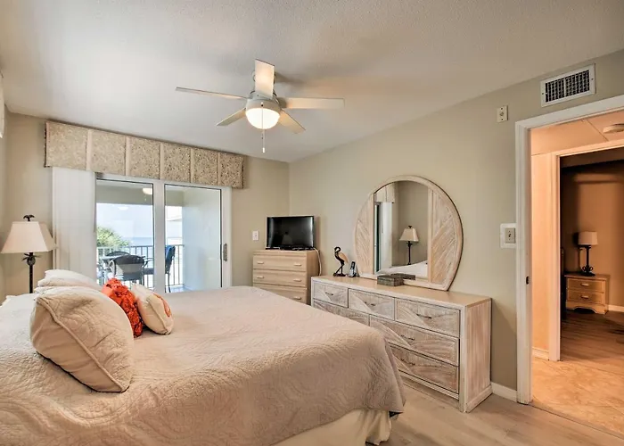 Pool Access! Indian Shores Beachfront * Clearwater Beach